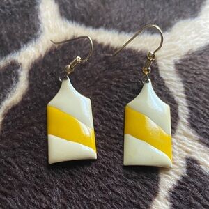 Vintage 70's Yellow and Cream Dangle Earrings